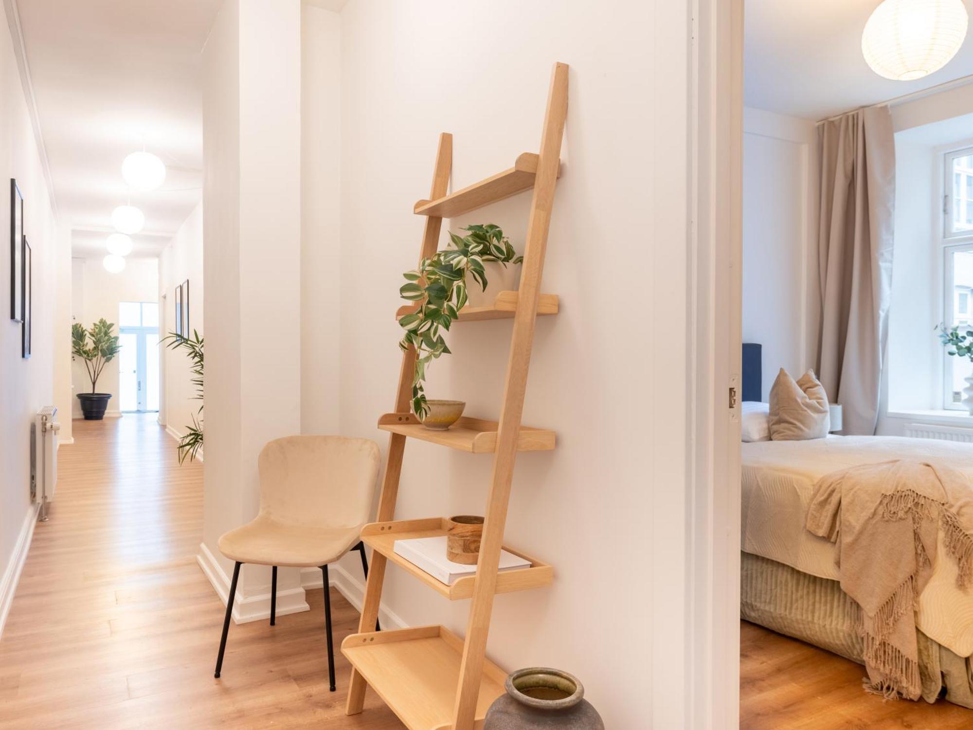 Sanders Noble - Fantastic 4-Bdr Apt In The Capital Копенгаген Экстерьер фото