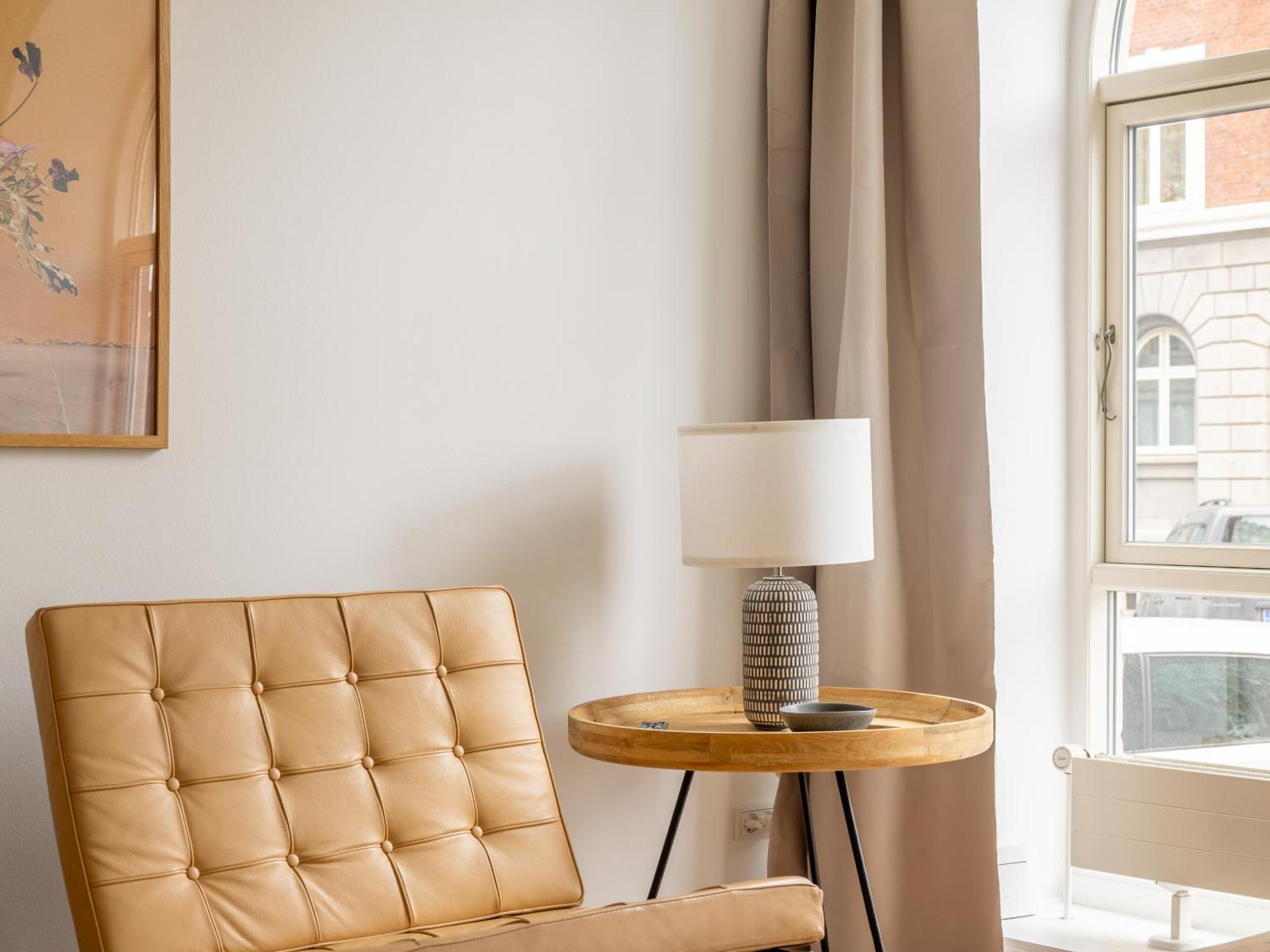 Sanders Noble - Fantastic 4-Bdr Apt In The Capital Копенгаген Экстерьер фото